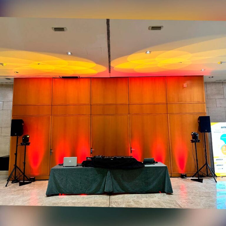 Iluminacion evento corporativo